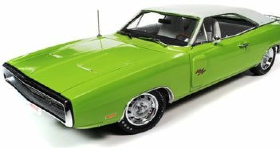 * Auto World Cheap 1/18 1970 Dodge Charger R/T Sublime Green Diecast