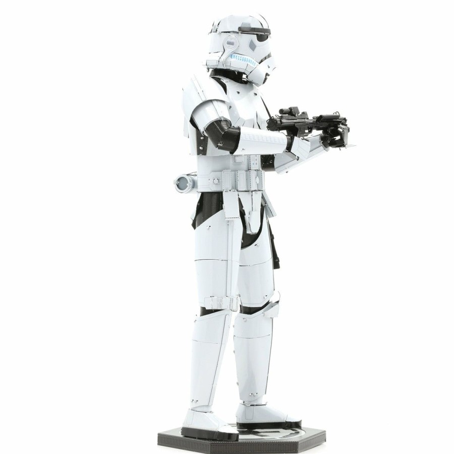 * Fascinations Exclusive Design Metal Earth Iconx Stormtrooper Metal Earth